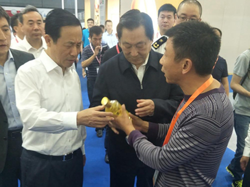 新葡萄8883官网AMG,油茶种植生产加工销售,植物油种植生产加工销售 新葡萄8883官网AMG,油茶种植生产加工销售,植物油种植生产加工销售