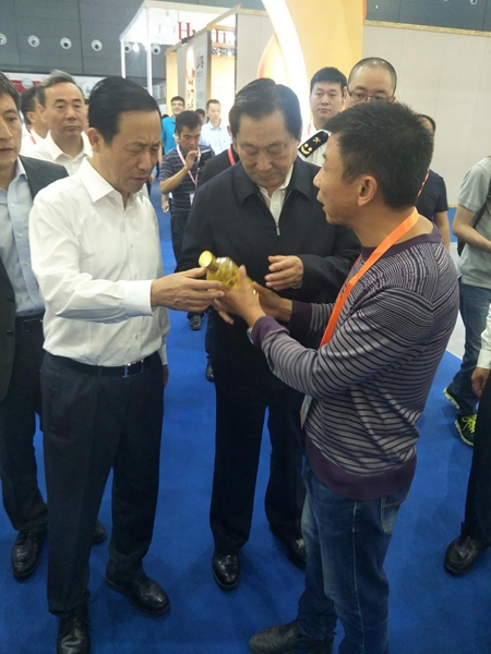 新葡萄8883官网AMG,油茶种植生产加工销售,植物油种植生产加工销售 新葡萄8883官网AMG,油茶种植生产加工销售,植物油种植生产加工销售