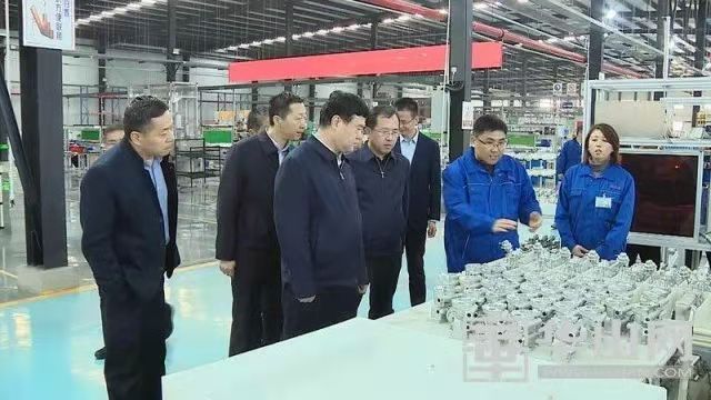 μ����ί���κ�������μ�ϰ��ֲ���ҵ԰���в��쵼����